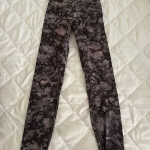 Lululemon Athletica Black Gray Leggings
